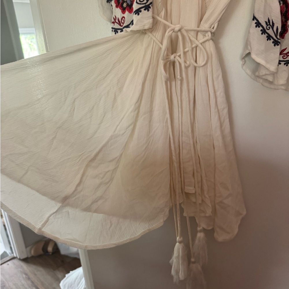Free People White Mini Dress with Red & Navy Embroidery - Picture 7 of 8